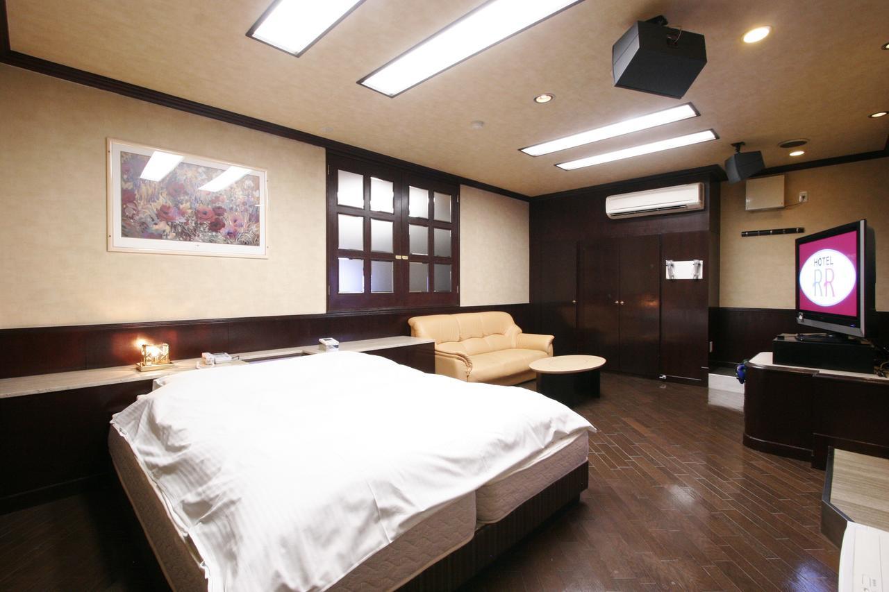 יוקאיצ'י Hotel Rr (Adults Only) מראה חיצוני תמונה